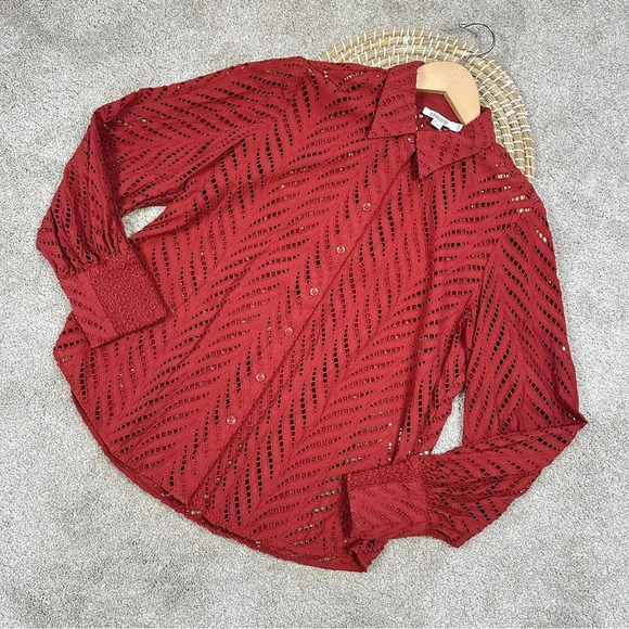 Chico’s Poplin Cutwork Shirt Button Front Longsleeve Lace in Rust Orange Size 6 - Picture 4 of 15